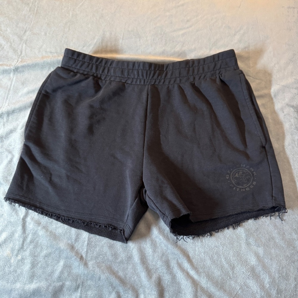 Gymshark Mens Legacy Loose Shorts L Black Raw Hem 4" Fitness Athletic Gorpcore
